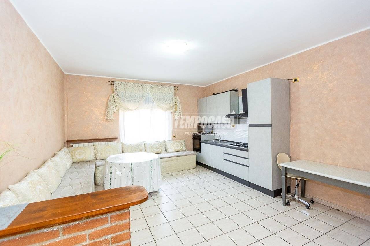 3 Schlafzimmer Wohnung in Caravaggio, Italy, Nr. 140252