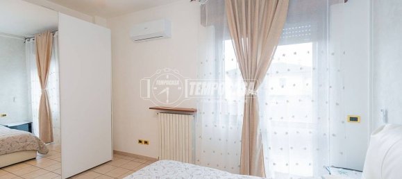 3 Schlafzimmer Wohnung in Caravaggio, Italy, Nr. 140252 22