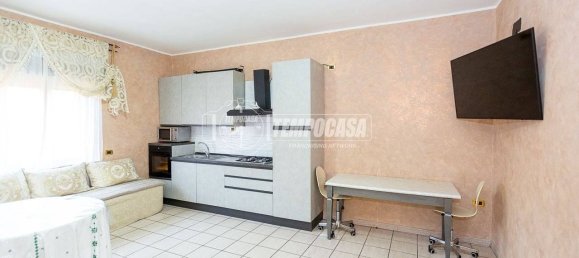 3 Schlafzimmer Wohnung in Caravaggio, Italy, Nr. 140252 7