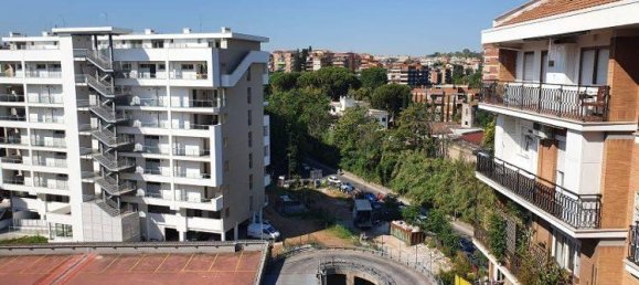 2-Zimmer Penthouse in Rome, Italy, Nr. 34730 3