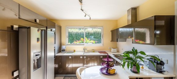 3 bedrooms House in Tosse, France No. 352819 3