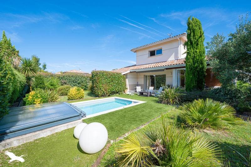 3 bedrooms House in Tosse, France No. 352819