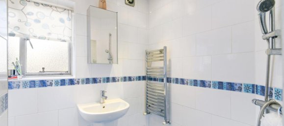 2 bedrooms Apartment in London, United Kingdom No. 9648 7