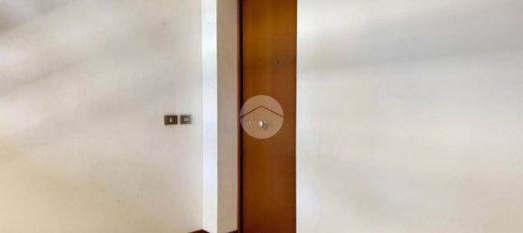 3 rooms Apartment in Curtatone, Italy No. 338419 16