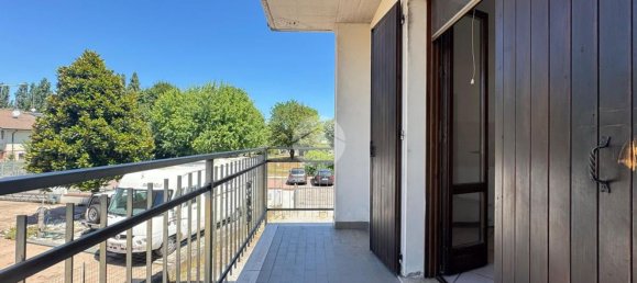 3 rooms Apartment in Curtatone, Italy No. 338419 15