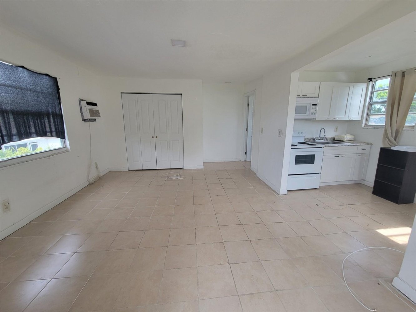 260.5m² villa à louer à Miami, Miami-Dade, Florida, USA № 613874