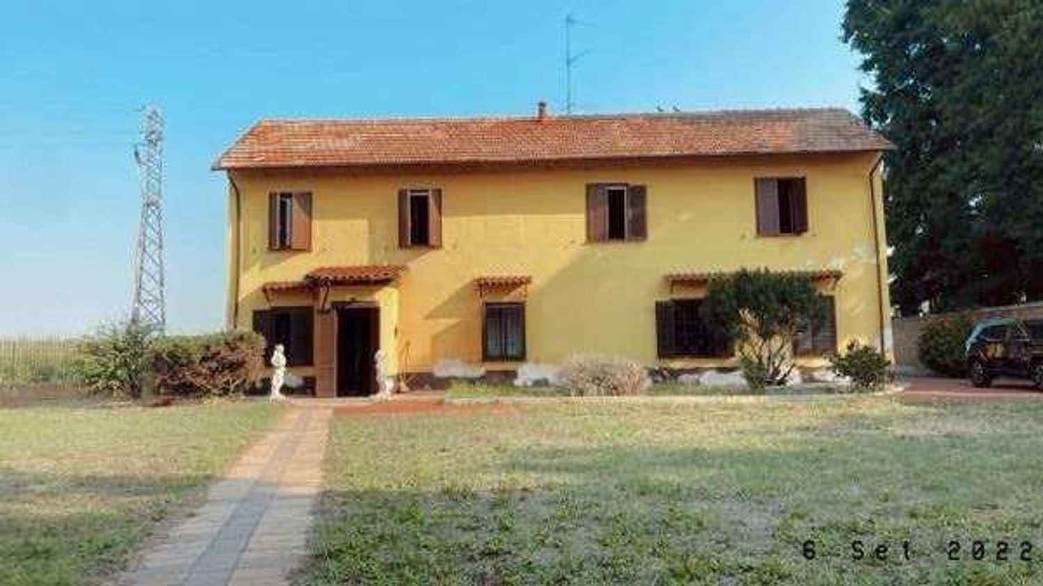 5-Zimmer Haus in Gambolò, Italy, Nr. 273257