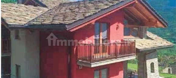 2 bedrooms Apartment in Quart, Italy No. 297743 2