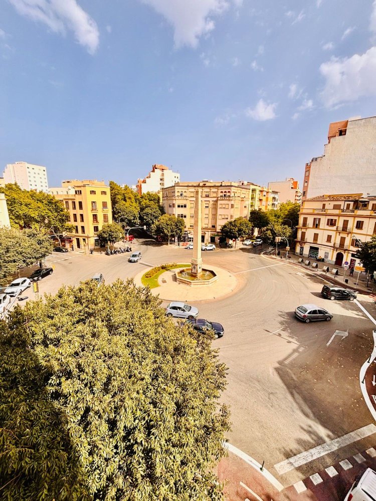 Квартира с 3 спальнями в Пальма-де-Майорка, Испания № 259439