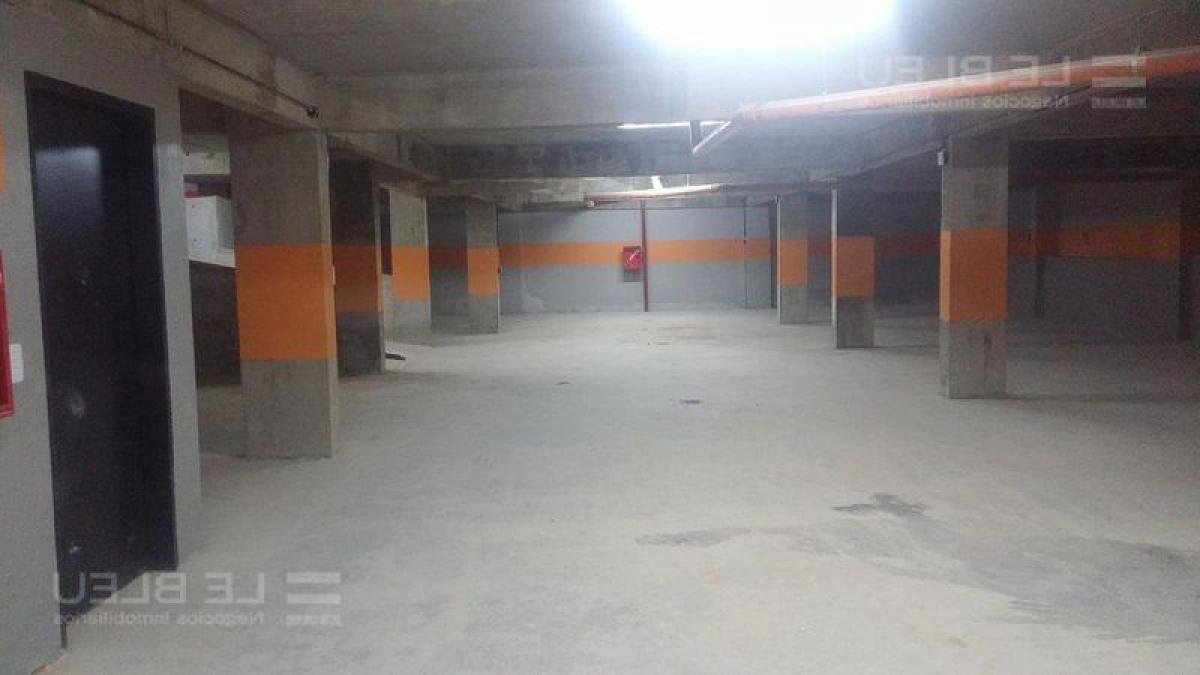  مستودع في Buenos Aires, Argentina 12متر مربع رقم 108266