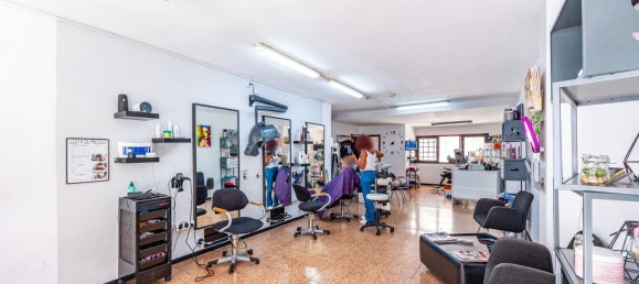 Imóvel comercial em Las Palmas De Gran Canaria, Spain 66 m² N.º 178543 2