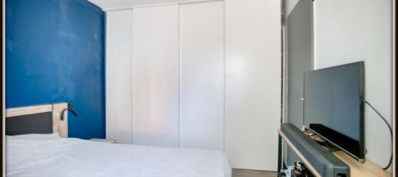 3 bedrooms House in Luant, France No. 241877 4