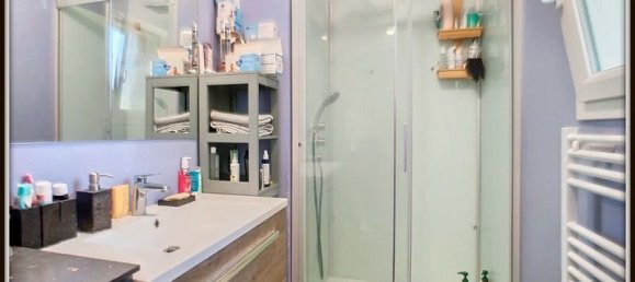 3 bedrooms House in Luant, France No. 241877 5