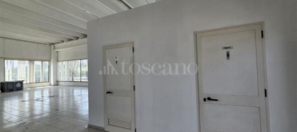 Склад 1500м² в Сабаудия, Италия № 373011 19
