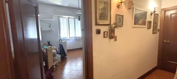 5 bedrooms Apartment in Florence, Italy No. 315942 9