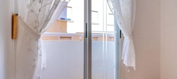 Apartamento de 2 dormitorios en Torrevieja, Spain No. 142318 10