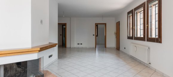 6 Schlafzimmer Villa in Argelato, Italy, Nr. 334803 14