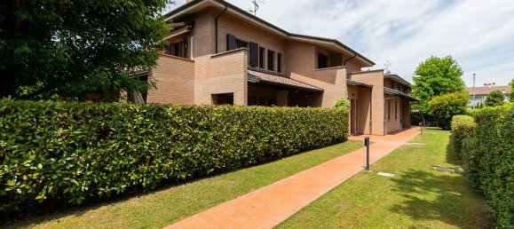 6 Schlafzimmer Villa in Argelato, Italy, Nr. 334803 2