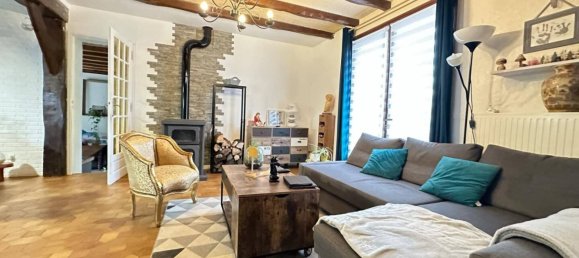 5 bedrooms House in Mauregny-en-Haye, France No. 211207 8