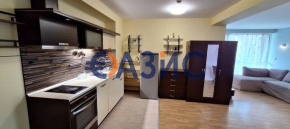 2 Schlafzimmer Wohnung in Pomorie, Bulgaria, Nr. 657 4