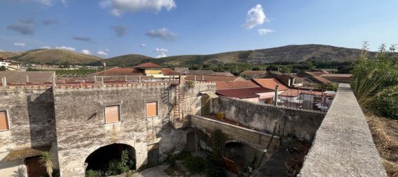 10 غرف نوم منزل في Camigliano, Italy رقم 331288 2