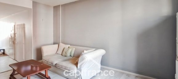 130m² Commercial property in Villeneuve-sur-Lot, France No. 310460 2