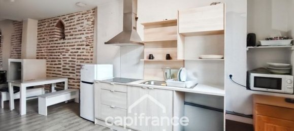 130m² Commercial property in Villeneuve-sur-Lot, France No. 310460 3