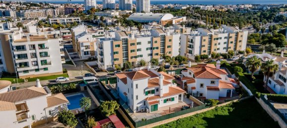 4 bedrooms Villa in Albufeira, Portugal No. 102710 42