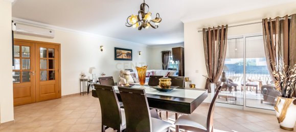 4 bedrooms Villa in Albufeira, Portugal No. 102710 12