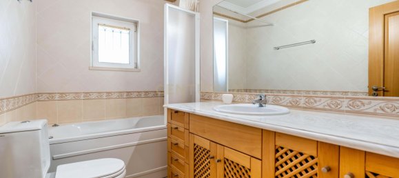 4 bedrooms Villa in Albufeira, Portugal No. 102710 24