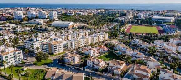 4 bedrooms Villa in Albufeira, Portugal No. 102710 6