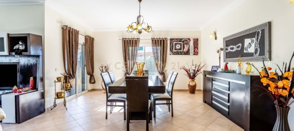 4 bedrooms Villa in Albufeira, Portugal No. 102710 13