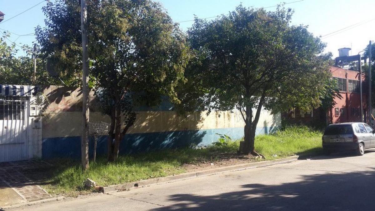 Grundstück in Vicente Lopez, Argentina, Nr. 38428