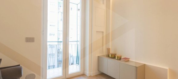 2غرفة شقة في Milan, Italy رقم 242040 3