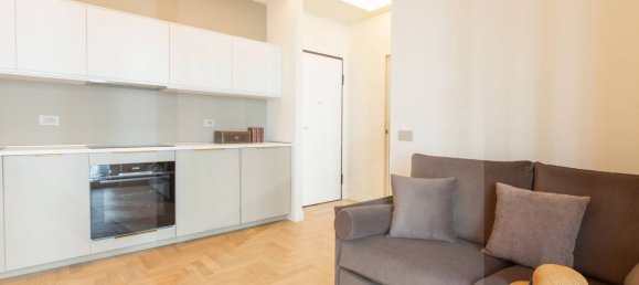 2غرفة شقة في Milan, Italy رقم 242040 9