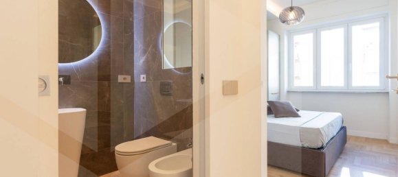 2غرفة شقة في Milan, Italy رقم 242040 12