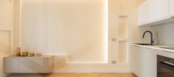 2غرفة شقة في Milan, Italy رقم 242040 6