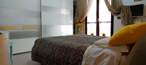 Casa de 3 habitaciónes en San Severo, Italy No. 19934 19