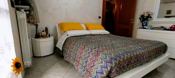 Casa de 3 habitaciónes en San Severo, Italy No. 19934 17