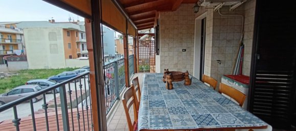 Casa de 3 habitaciónes en San Severo, Italy No. 19934 4