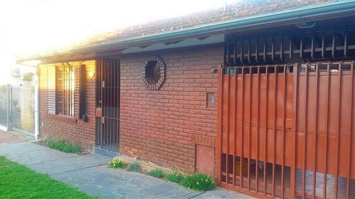 2 غرف نوم منزل في Moron, Argentina رقم 20391