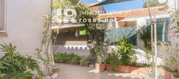 3 bedrooms Villa in Roses, Spain No. 179102 3