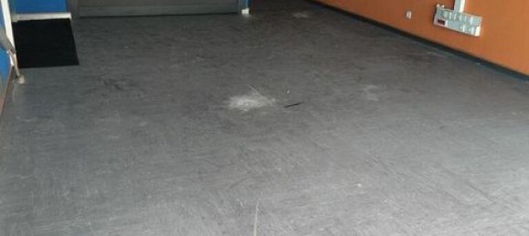 73m² Commercial property in Porto, Portugal No. 150074 6