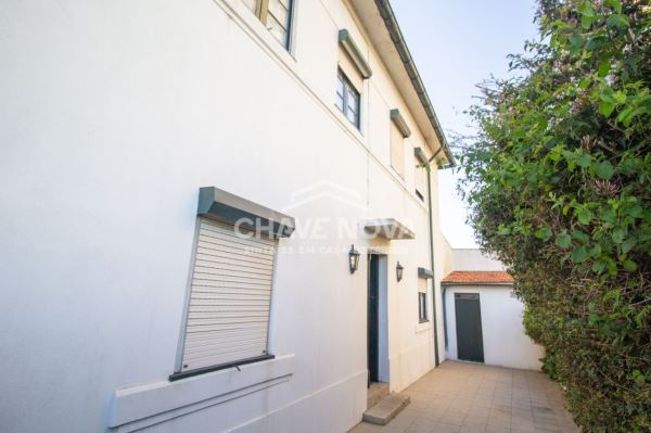 7 bedrooms House in Matosinhos, Portugal No. 58985