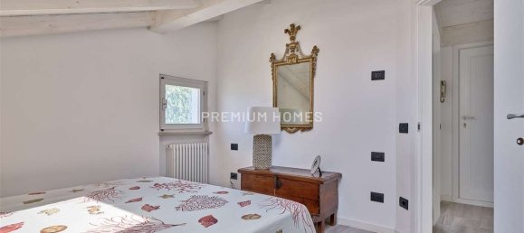 2 bedrooms Penthouse in Malcesine, Italy No. 370634 15