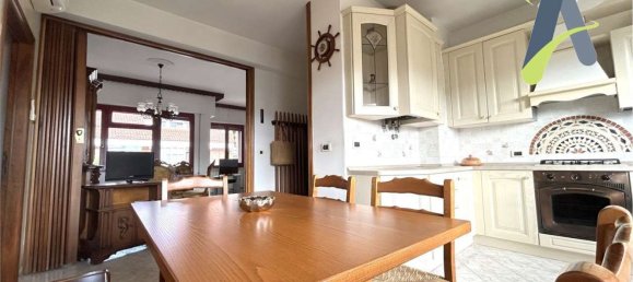 4 Schlafzimmer Wohnung in Venice, Italy, Nr. 326779 8