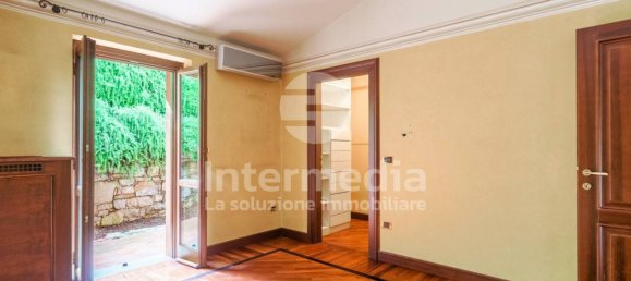 3 bedrooms Villa in Brescia, Italy No. 303520 15