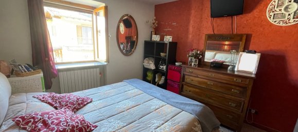 Дом с 2 комнатами в Боббио, Италия № 72653 8