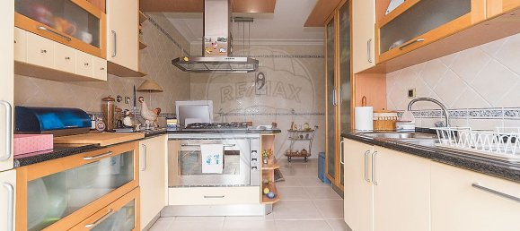 Apartamento de 2 dormitorios en Loures, Portugal No. 56564 10