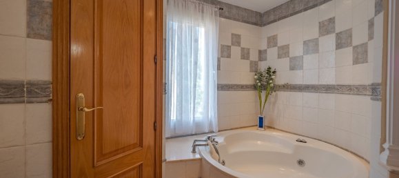 3 Schlafzimmer Villa in Mijas, Spain, Nr. 142561 45